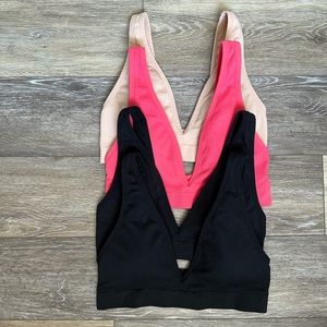 Victoria’s Secret V-cut Bra